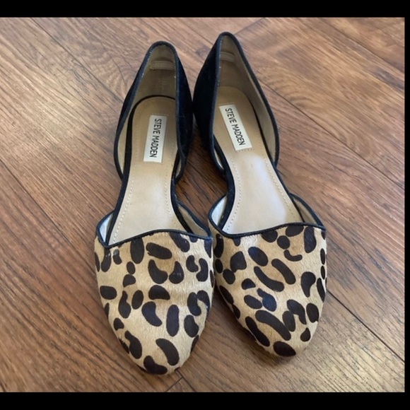 Steve Madden Calf Hair Slip On Flats Shoe Leopard - Picture 2 of 6